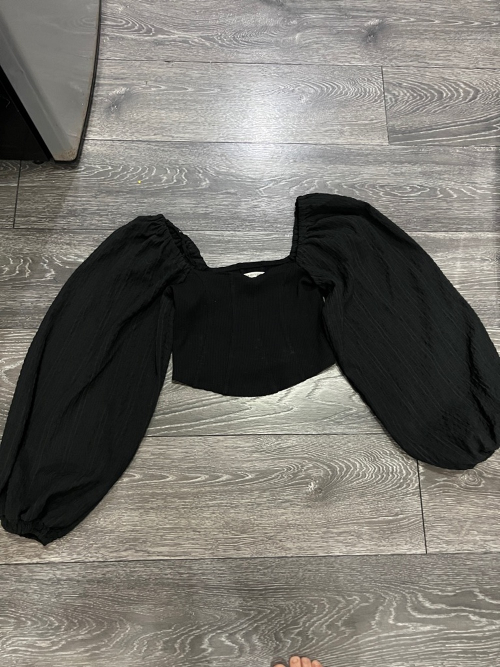 Urban Outfitters Black Puff Sleeve Crop Top